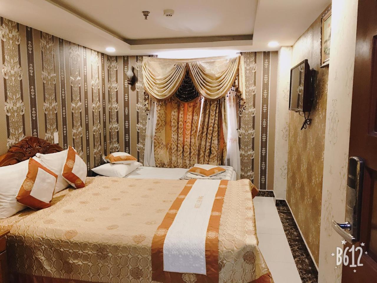 Sen Vang Hotel Ho Chi Minh City Exterior photo